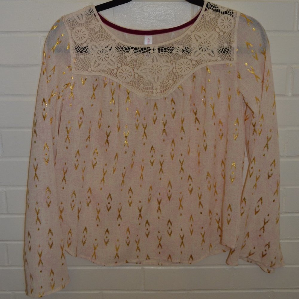 Flowly Small Tribal Lace Blouse w/ gold accent